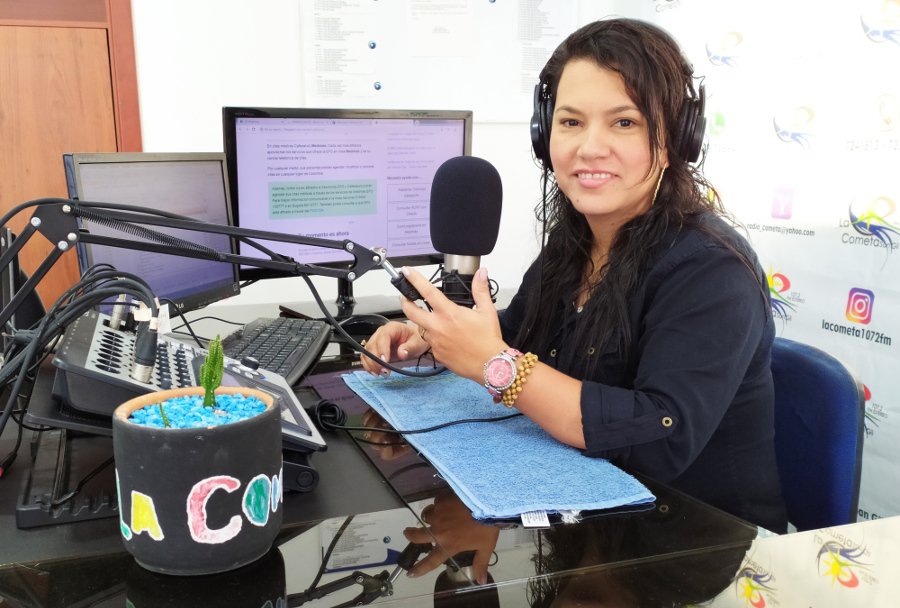 Juanita Mendoza - La cometa Radio