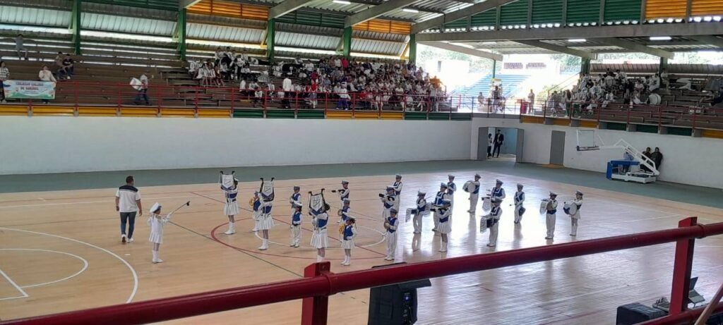 banda Colegio Colina de Sueños San Gil